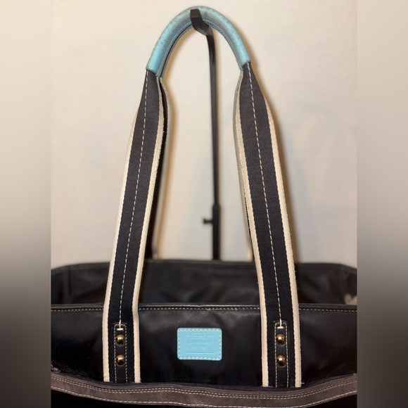 Coach Black Hamptons Weekend Tote - Picture 2 of 8